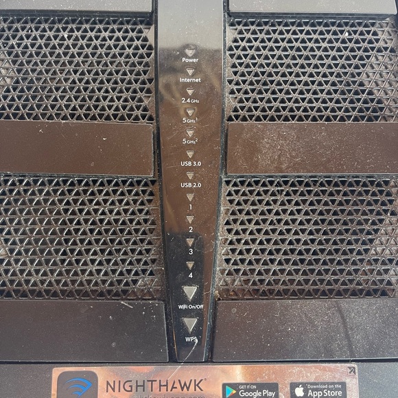 Netgear Nighthawk Black and Orange Router - Picture 3 of 5